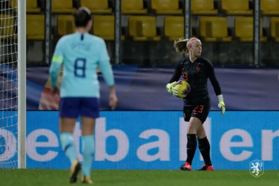 Geurts est entré après l'expulsion de Kop (photo KNVB) Geurts est entré après l'expulsion de Kop (photo KNVB)