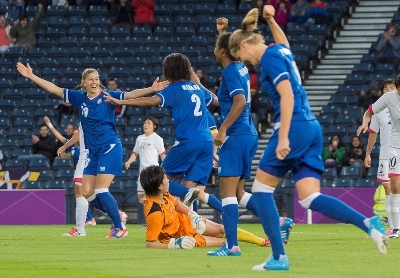 A l'image de Camille Catala, les Bleues ont retrouvé le sourire (photo Eric Baledent/LMP)