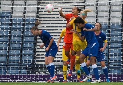 Sarah Bouhaddi décisive (photo E Baledent/LMP)