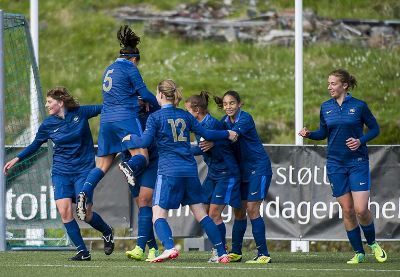 U17 - Les Françaises assurent l'essentiel face à la SUISSE