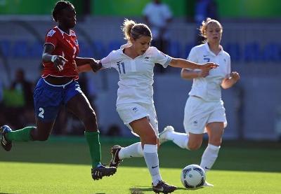 Pauline Cousin et Léa Declercq, en arrière plan ont contribué au succès tricolore (photo fifa.com) Pauline Cousin et Léa Declercq, en arrière plan ont contribué au succès tricolore (photo fifa.com)