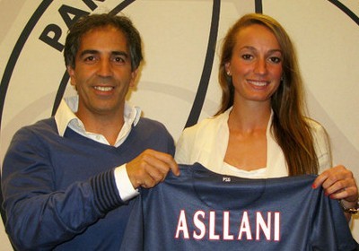 Asllani a débuté en D1 avec le numéro 29 Asllani a débuté en D1 avec le numéro 29