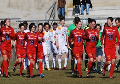 Premiers buts et première victoire pour le RAF.