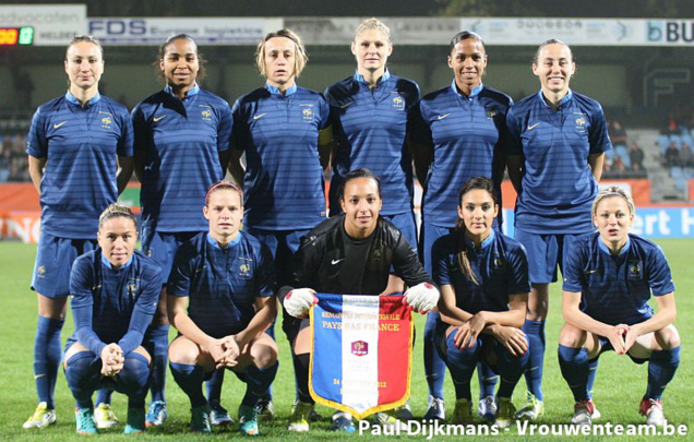 Les BLEUES s'en sortent bien face aux PAYS-BAS