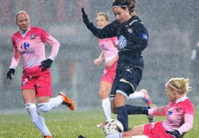 L'ancienne Lyonnaise Ingvild Stensland n'a pas pris le dessus face à Juvisy (photo fotbal.no)