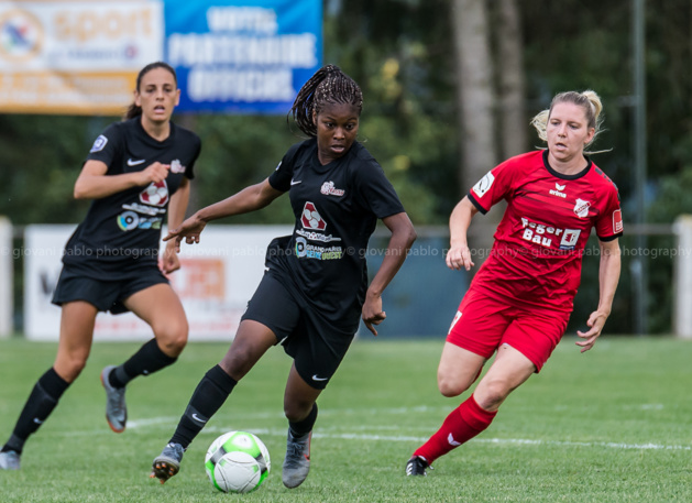 Batcheba Louis face à Sand Batcheba Louis face à Sand