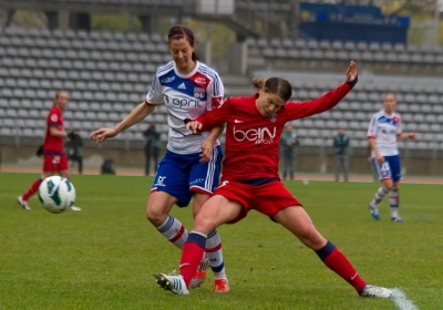 Annike Krahn et la défense parisienne auront cédé sur penalty (photo W Morice) Annike Krahn et la défense parisienne auront cédé sur penalty (photo W Morice)
