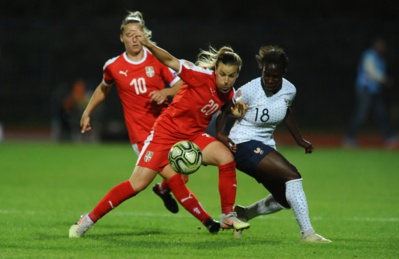 Asseyi est entrée dans le dernier quart d'heure Asseyi est entrée dans le dernier quart d'heure