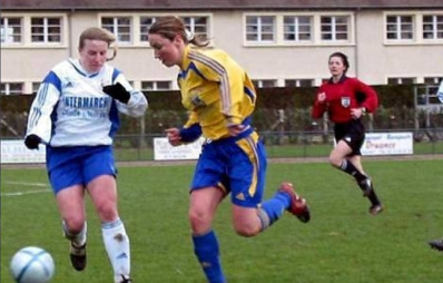 Thiney sous les couleurs de Saint-Memmie en 2005 Thiney sous les couleurs de Saint-Memmie en 2005