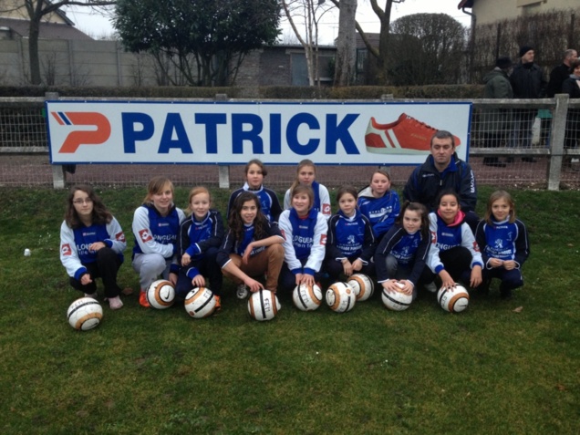 Les U11 et U13 ramasseuses de balle Les U11 et U13 ramasseuses de balle