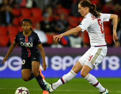 Schelin est l'unique buteuse lyonnaise au Parc (photo UEFA.com) Schelin est l'unique buteuse lyonnaise au Parc (photo UEFA.com)