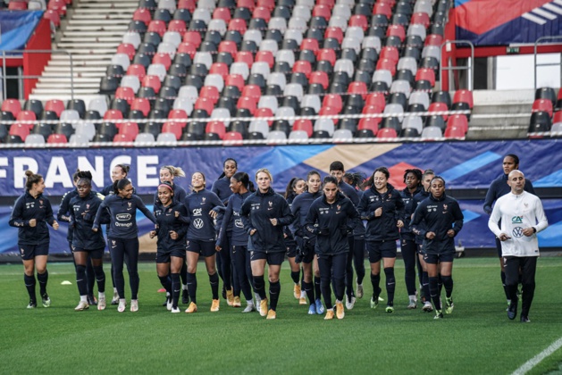 Les Bleues ont foulé le terrain ce jeudi soir (photo FFF) Les Bleues ont foulé le terrain ce jeudi soir (photo FFF)