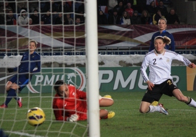 Six buts et des erreurs de part et d'autre (photo A Massardi/les-feminines.fr)