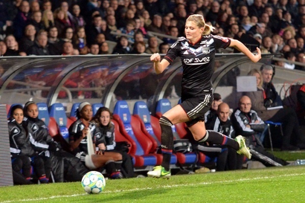 Corine Franco prolonge à l'OL et file vers de nouveaux titres (photo Alex Ortega) Corine Franco prolonge à l'OL et file vers de nouveaux titres (photo Alex Ortega)
