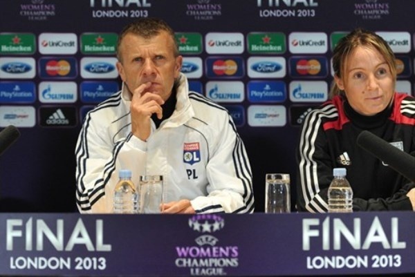 Patrice Lair et Sonia Bompastor (photo uefa)