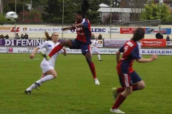 La détermination arrageoise est illustrée par cette intervention pleine de hargne d'Yvonne Leuko Chibosso. La détermination arrageoise est illustrée par cette intervention pleine de hargne d'Yvonne Leuko Chibosso.
