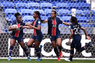 Baltimore, Geyoro, Katoto et Morroni (photo UEFA.com) Baltimore, Geyoro, Katoto et Morroni (photo UEFA.com)