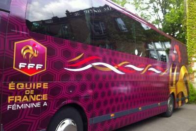 Nouveau car pour les Bleues Nouveau car pour les Bleues