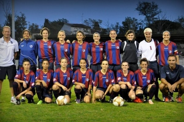 Sylvain Blaise, en bas à droite, avec l'équipe muretaine Sylvain Blaise, en bas à droite, avec l'équipe muretaine