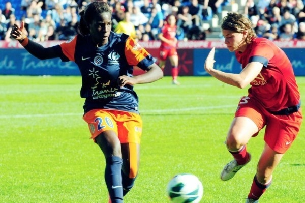 La Montpelliéraine dans le groupe des Bleues (photo MHSC)