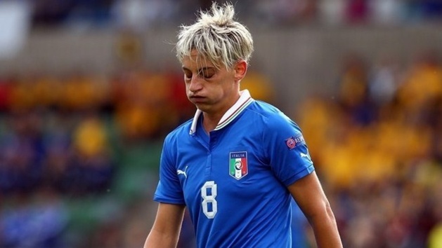 Frustration pour l'Italie de Melanie Gabbiadini (photo UEFA)