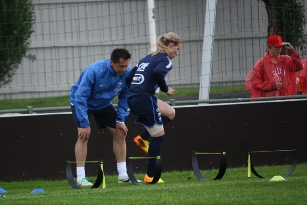 Amandine Henry a travaillé individuellement sous le regard de Philippe Joly