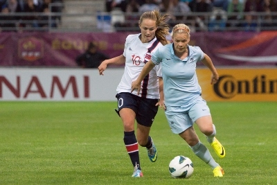 Avec le maillot bleu, Eugénie Le Sommer a déjà inscrit 26 buts Avec le maillot bleu, Eugénie Le Sommer a déjà inscrit 26 buts