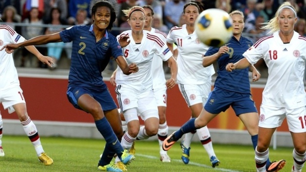 Wendie Renard a été la seule française à écoper d'un carton jaune (Photos : UEFA.com) Wendie Renard a été la seule française à écoper d'un carton jaune (Photos : UEFA.com)