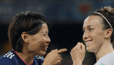 Kumagai et Bronze, deux anciennes Lyonnaises (photo FIFA.com) Kumagai et Bronze, deux anciennes Lyonnaises (photo FIFA.com)