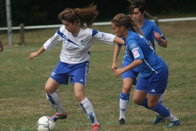 Lydia Belkacemi, à gauche, retrouve la D1 (13 matchs avec Le Mans en 2010-2011) (photo C Ringaud)