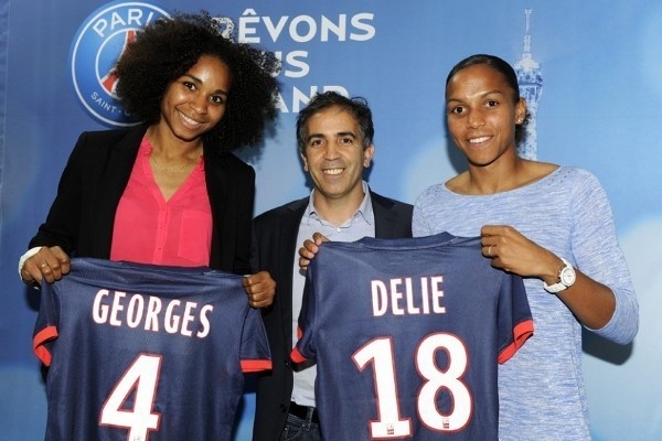 Retour sur Paris pour Laura Georges et Marie-Laure Delie (photo PSG) Retour sur Paris pour Laura Georges et Marie-Laure Delie (photo PSG)