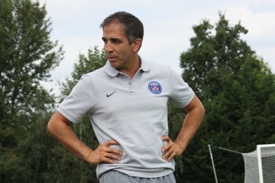 Farid Benstiti dispose désormais d'un groupe très étoffé (photo Sébastien Duret) Farid Benstiti dispose désormais d'un groupe très étoffé (photo Sébastien Duret)