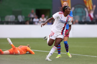 Malard inscrit le 3e but (photo OL) Malard inscrit le 3e but (photo OL)