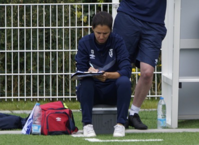 Amandine Miquel peaufine sa préparation (photo Sébastien Duret) Amandine Miquel peaufine sa préparation (photo Sébastien Duret)