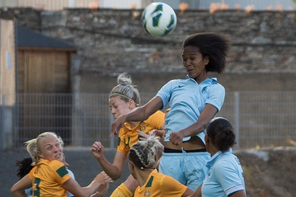 Wendie Renard est désormais la capitaine des Bleues (photo Eric Baledent)