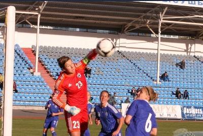 La gardienne finlandaise en action face au Kazakhstan samedi dernier (photo SKZ)