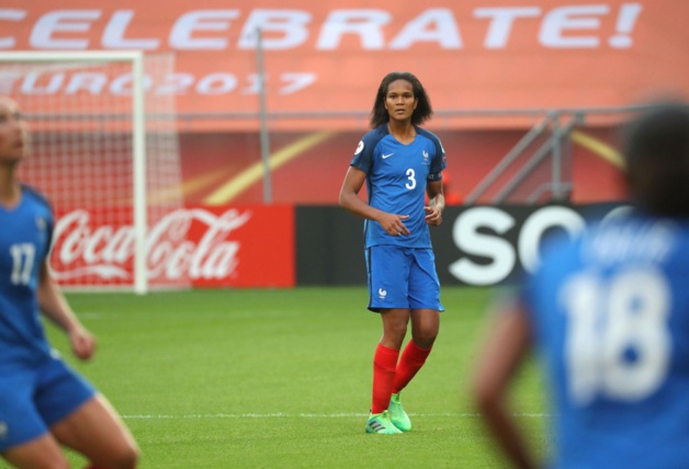 Wendie Renard avec le brassard lors de l'Euro 2017 (photo archive FFF) Wendie Renard avec le brassard lors de l'Euro 2017 (photo archive FFF)