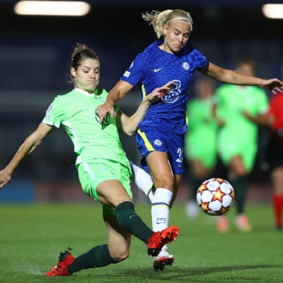 Janssen intervient sur Harder, un duel parmi tant d'autres dans ce choc (photo CFC) Janssen intervient sur Harder, un duel parmi tant d'autres dans ce choc (photo CFC)