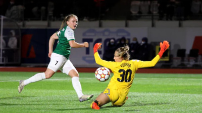 Votíkóva décisive à plusieurs reprises face aux Islandaises (photo UEFA.com) Votíkóva décisive à plusieurs reprises face aux Islandaises (photo UEFA.com)