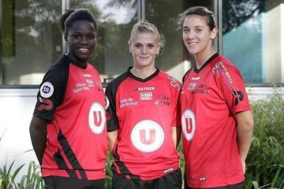 Avec Griedge Mbock Bathy Nka et Clarisse Le Bihan, Faustine Robert a rejoint ses partenaires guingampaises Avec Griedge Mbock Bathy Nka et Clarisse Le Bihan, Faustine Robert a rejoint ses partenaires guingampaises