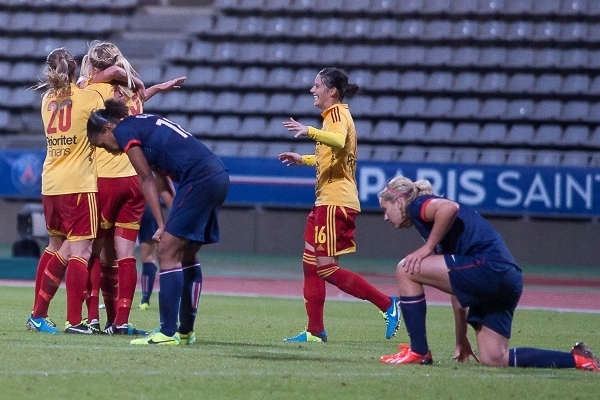 Le PSG est à terre, Tyresö exulte (photo Eric Baledent)