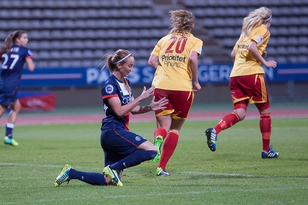 Kosovare Asllani aura été impuissante face aux Suédoises Kosovare Asllani aura été impuissante face aux Suédoises