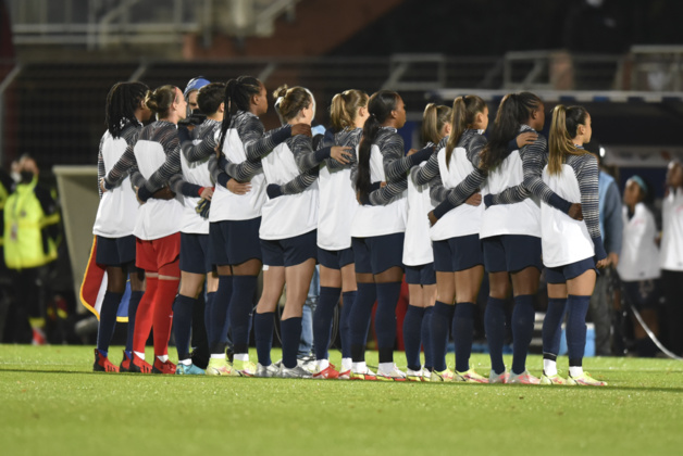 Bleues - KAZAKHSTAN - FRANCE, garder le rythme Bleues - KAZAKHSTAN - FRANCE, garder le rythme