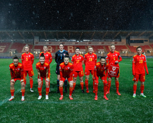 L'équipe galloise face à la Grèce (photo FAW) L'équipe galloise face à la Grèce (photo FAW)