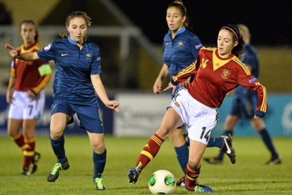 Laura Condon et ses partenaires n'ont déjà plus le droit à l'erreur (photo uefa.com) Laura Condon et ses partenaires n'ont déjà plus le droit à l'erreur (photo uefa.com)
