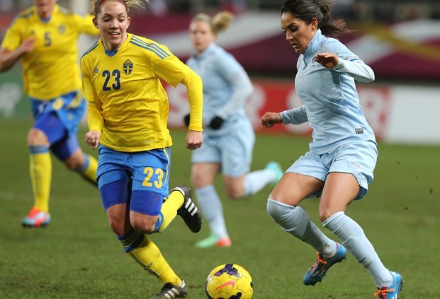 Louisa Necib et les Bleues auront d'importants rendez-vous en 2014 (photo FFF.fr)