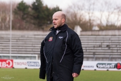 Pascal Gouzènes, suspendu un match après avoir contesté des décisions arbitrales lors du match contre Arras, c'est Aurélien Plet (photo ci-contre) qui dirigeait l'équipe face à l'ASSE