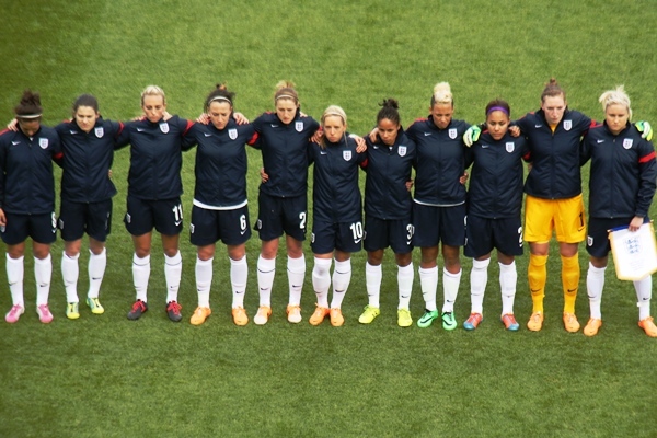 L'Angleterre sera l'adversaire des Bleues en finale L'Angleterre sera l'adversaire des Bleues en finale
