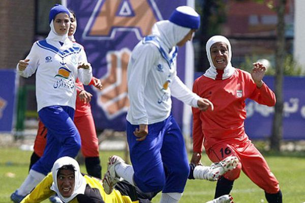 La Fédération Iranienne a révélé avoir identifié des hommes dans sa sélection féminine (photo AFP) La Fédération Iranienne a révélé avoir identifié des hommes dans sa sélection féminine (photo AFP)