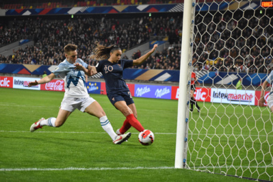 Cascarino sur le but (photo Guillaume Brochet/LFPL)